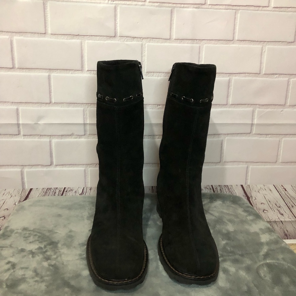 Aquatalia By Marvin K. Black Suede Mid Calf 2” Heel weatherproof Boots